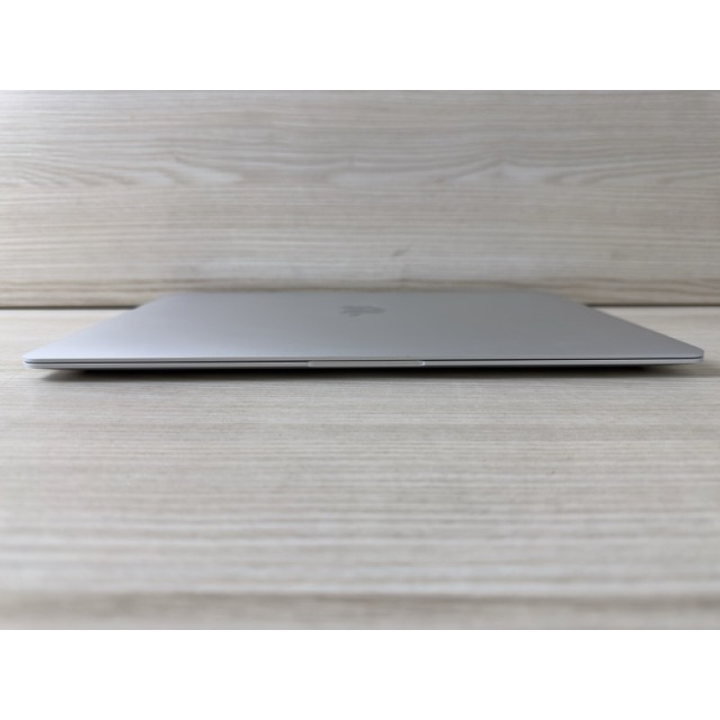 MacBook Air 2020 Silver M1 8/256